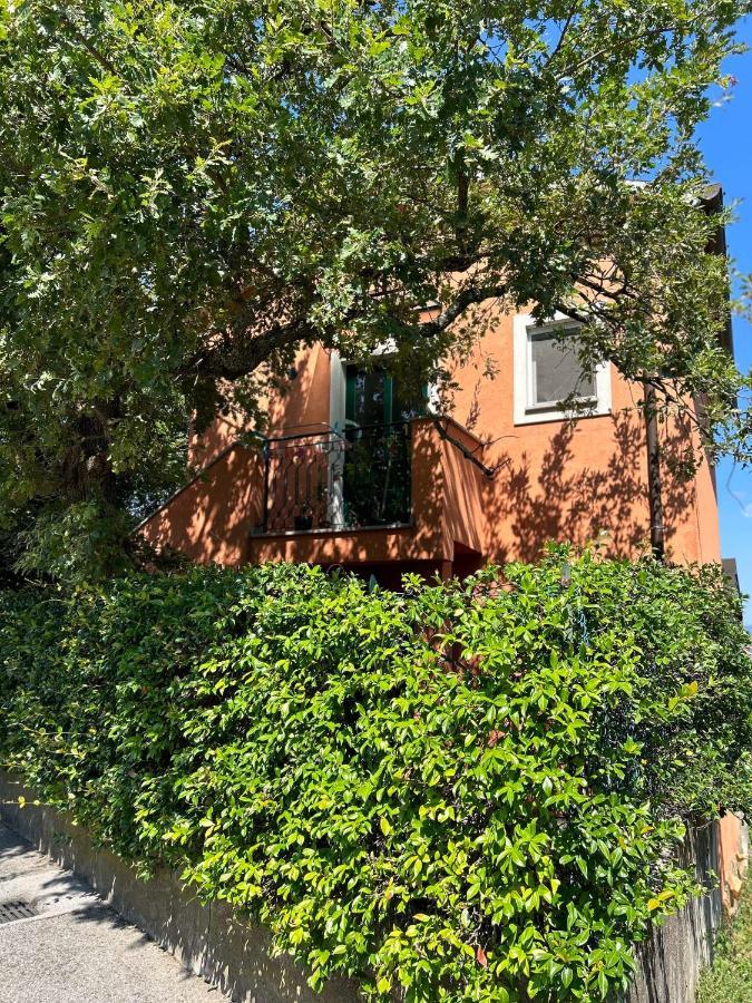 Ai 2 Olmi - Monolocali Nel Verde Muggia Exterior photo